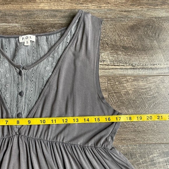 POL Button Front Sleeveless Raw Hem Racerback Top Grey Small - Picture 4 of 10